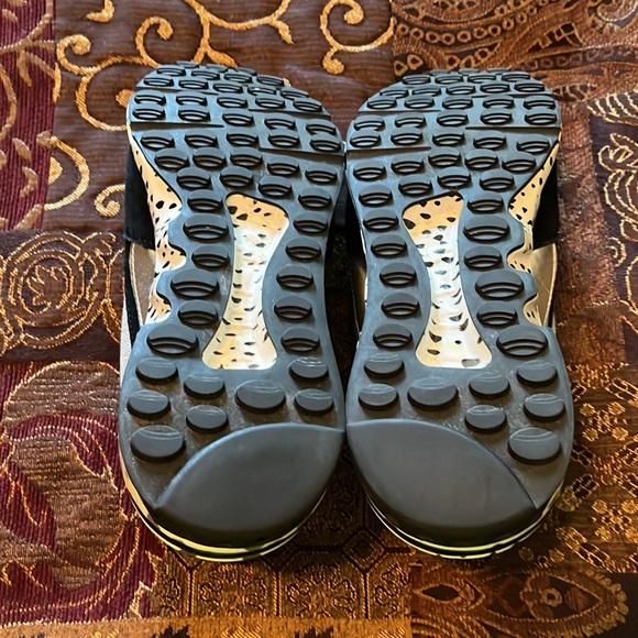 Steve Madden Cliff Platform Wedge Sneaker - Picture 4 of 6